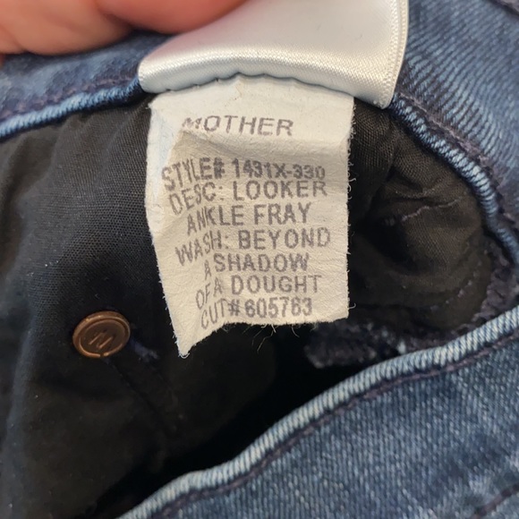 MOTHER Looker Jean - Picture 5 of 5